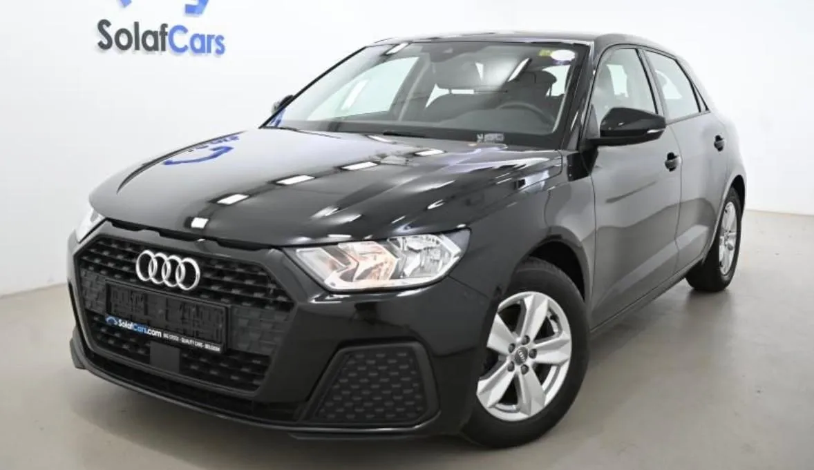 AUDI A1 SPB 30 TFSI Advanced Image 2