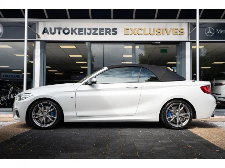 BMW 2 Serie Cabrio M235i High Executive  Image 3