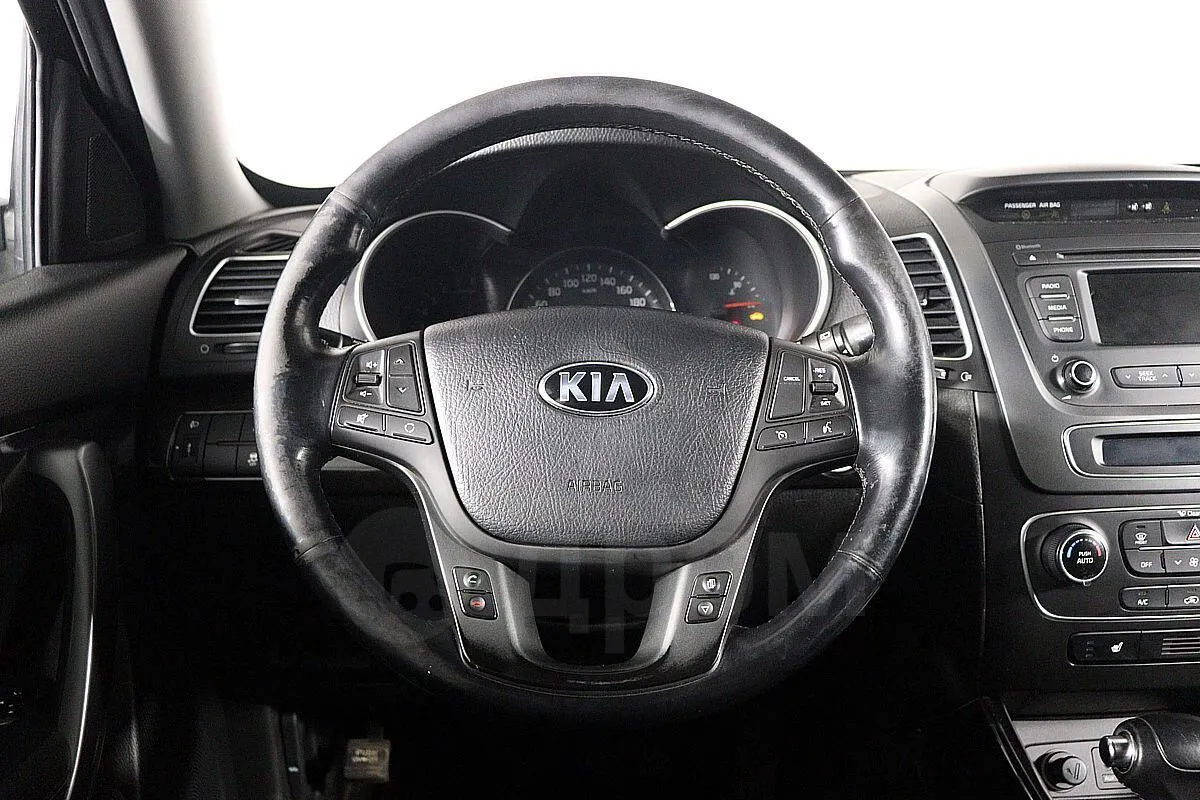 Kia Sorento Image 6